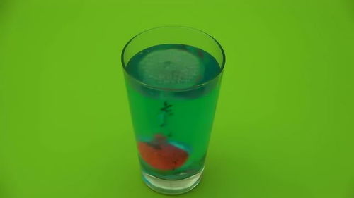 通紅鐵球vs液體肥皂,液體肥皂竟把鐵球瞬間降溫